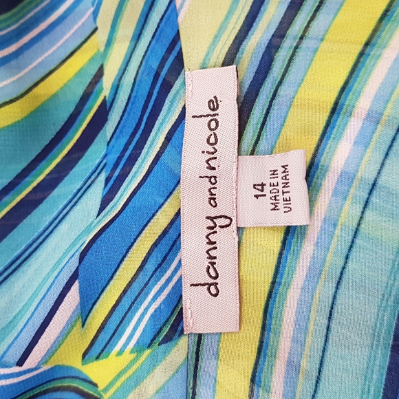 NWT Danny and Nicole Cover-up Size 12 - Picture 2 of 8